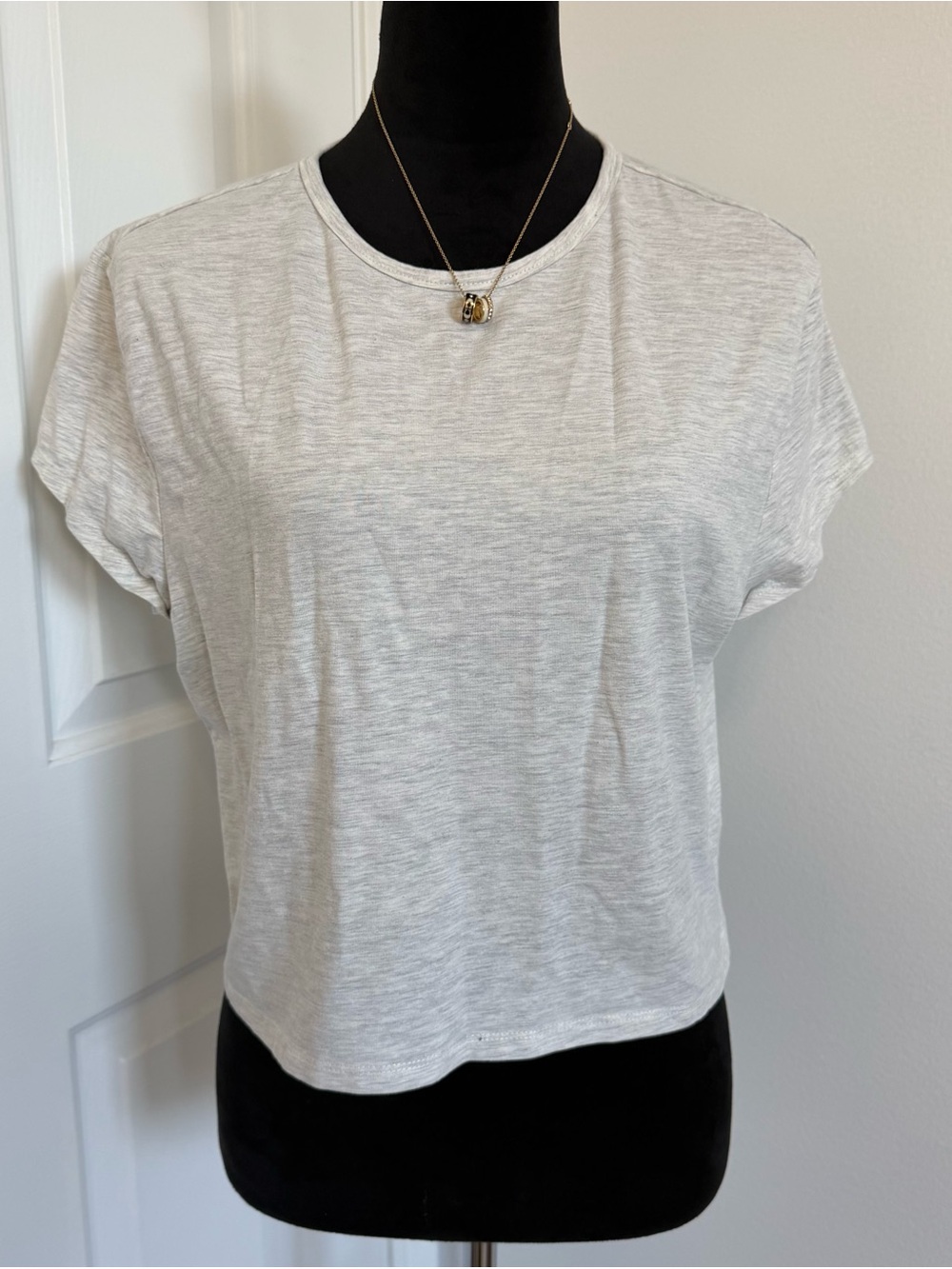 H&M Light Heather Gray Short Sleeve Crew Neck Tee